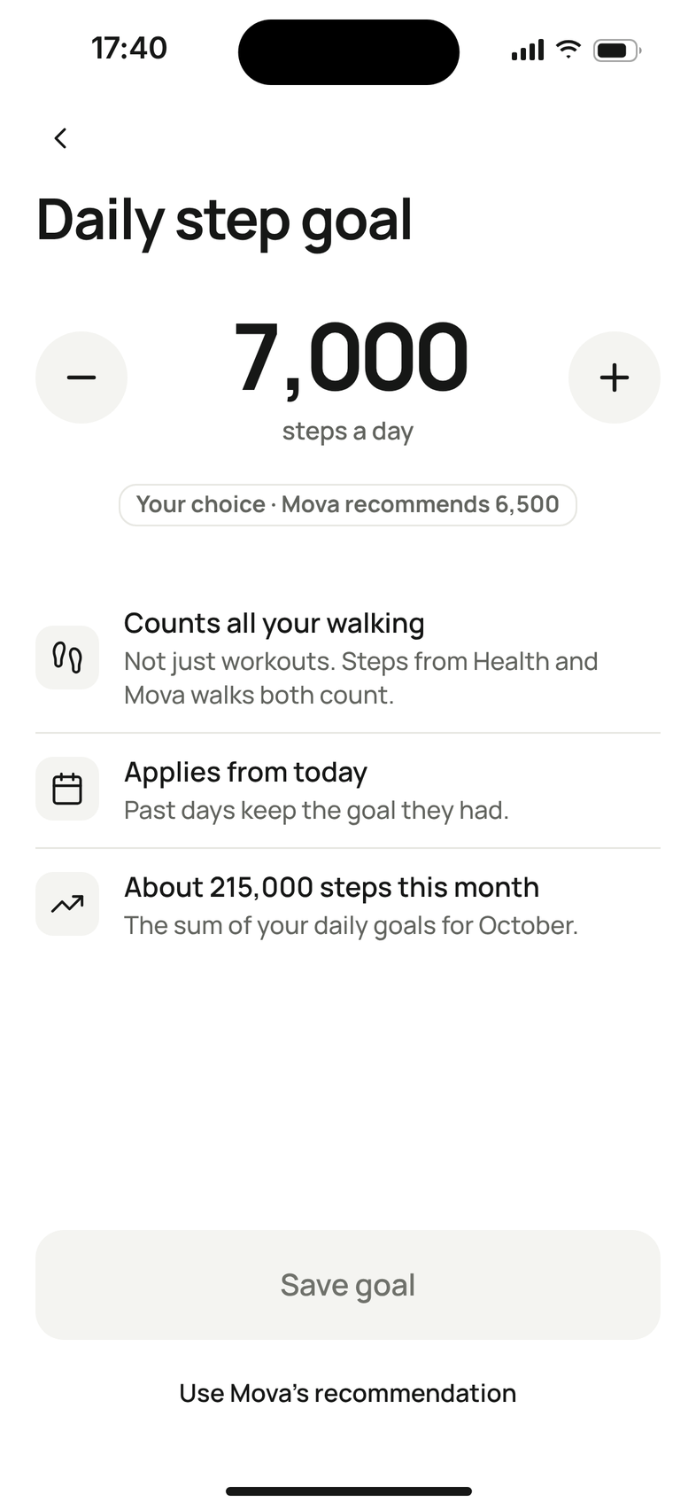 Daily step goal in Mova: 7,000 steps a day, your choice, Mova recommends 6,500; counts all your walking; applies from today; about 215,000 steps this month.