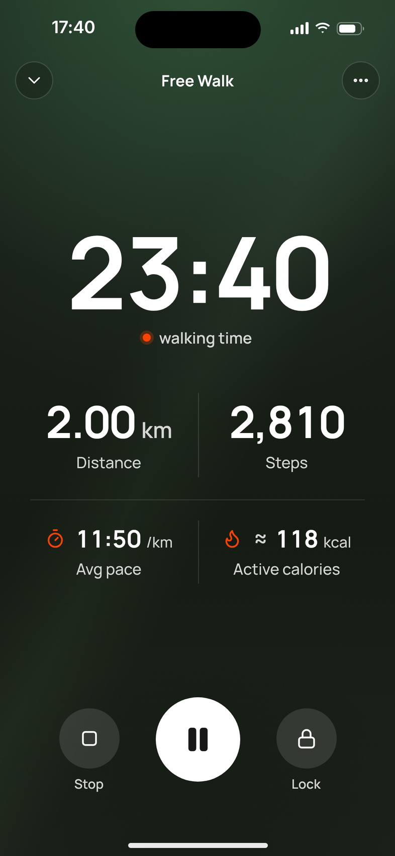 A Free Walk in Mova: 23:40 walking time, 2.00 km and 2,810 steps so far.