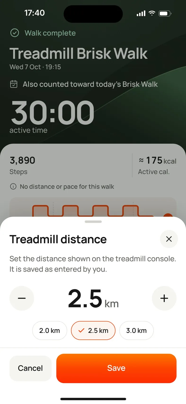 The Treadmill distance sheet: “Set the distance shown on the treadmill console. It is saved as entered by you.”, 2.5 km with suggestions, Cancel and Save.